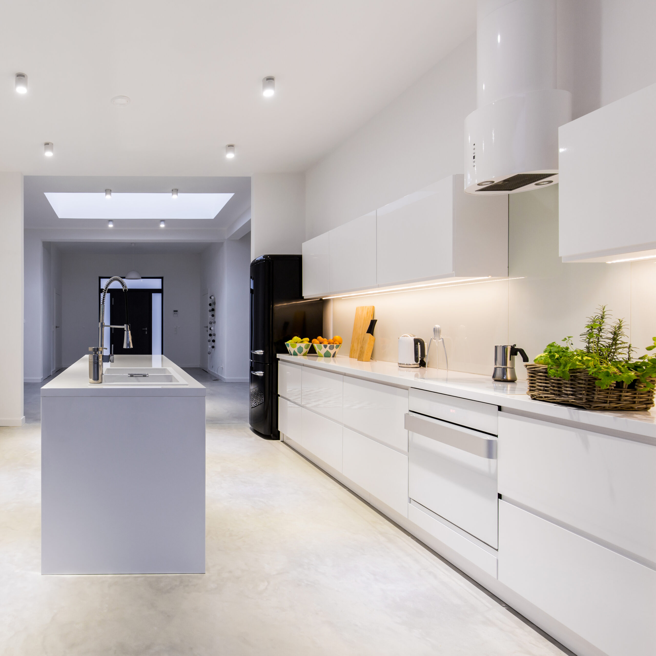 creating a kitchen lighting ambiance that fits your lifestyle
